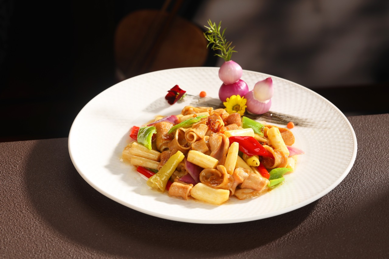藕带爆炒鳄鱼肚 (2)